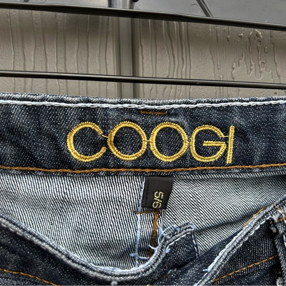 Coogi bermuda jean jorts size 5 / 6 Jorts - Picture 4 of 10